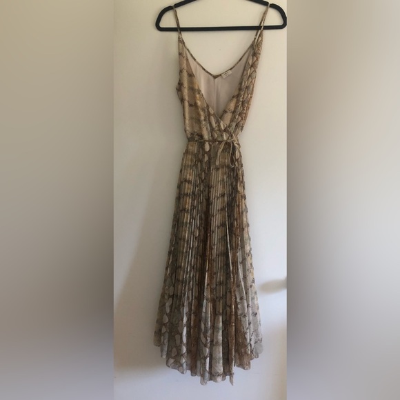 Aritzia Wilfred Beaune Pleated Dress Snakeskin Print - Picture 6 of 11